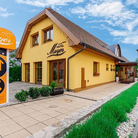 Hotel Mayer Alsóörs Exterior foto